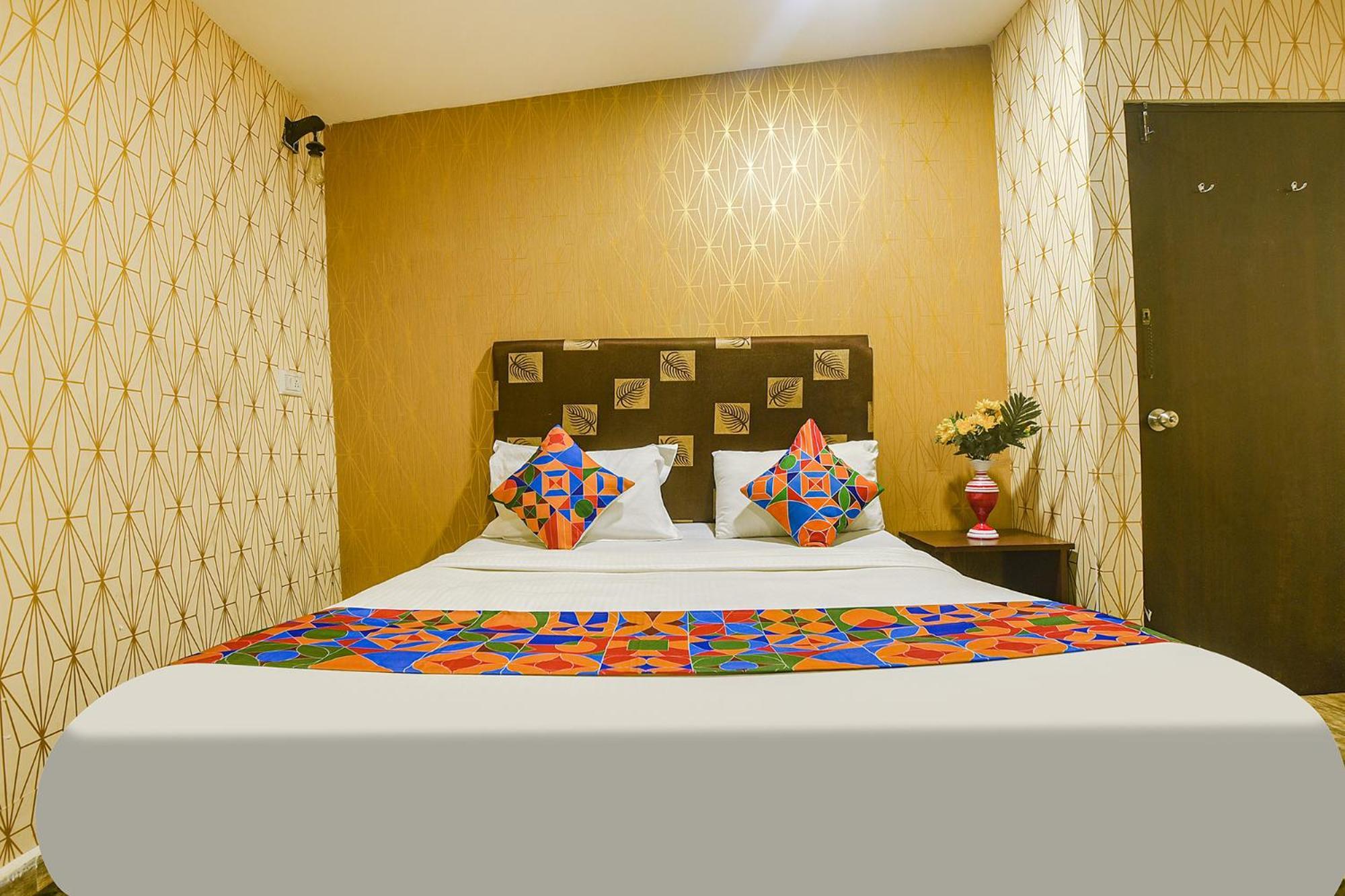 Fabhotel Dolphin Resort باغا المظهر الخارجي الصورة