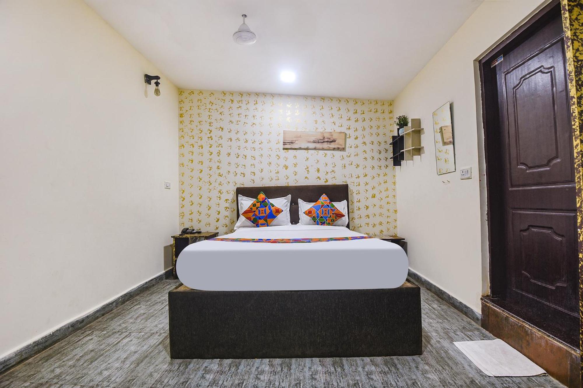 Fabhotel Dolphin Resort باغا المظهر الخارجي الصورة