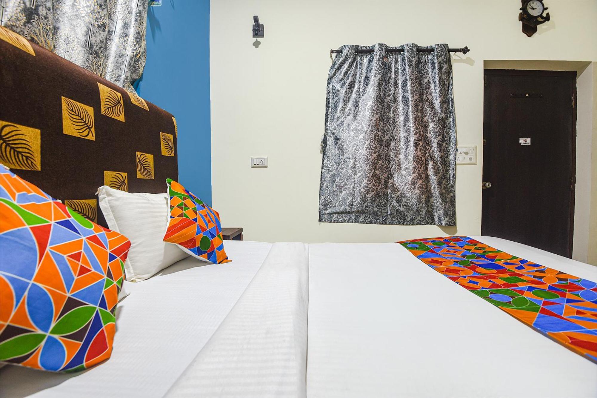 Fabhotel Dolphin Resort باغا المظهر الخارجي الصورة