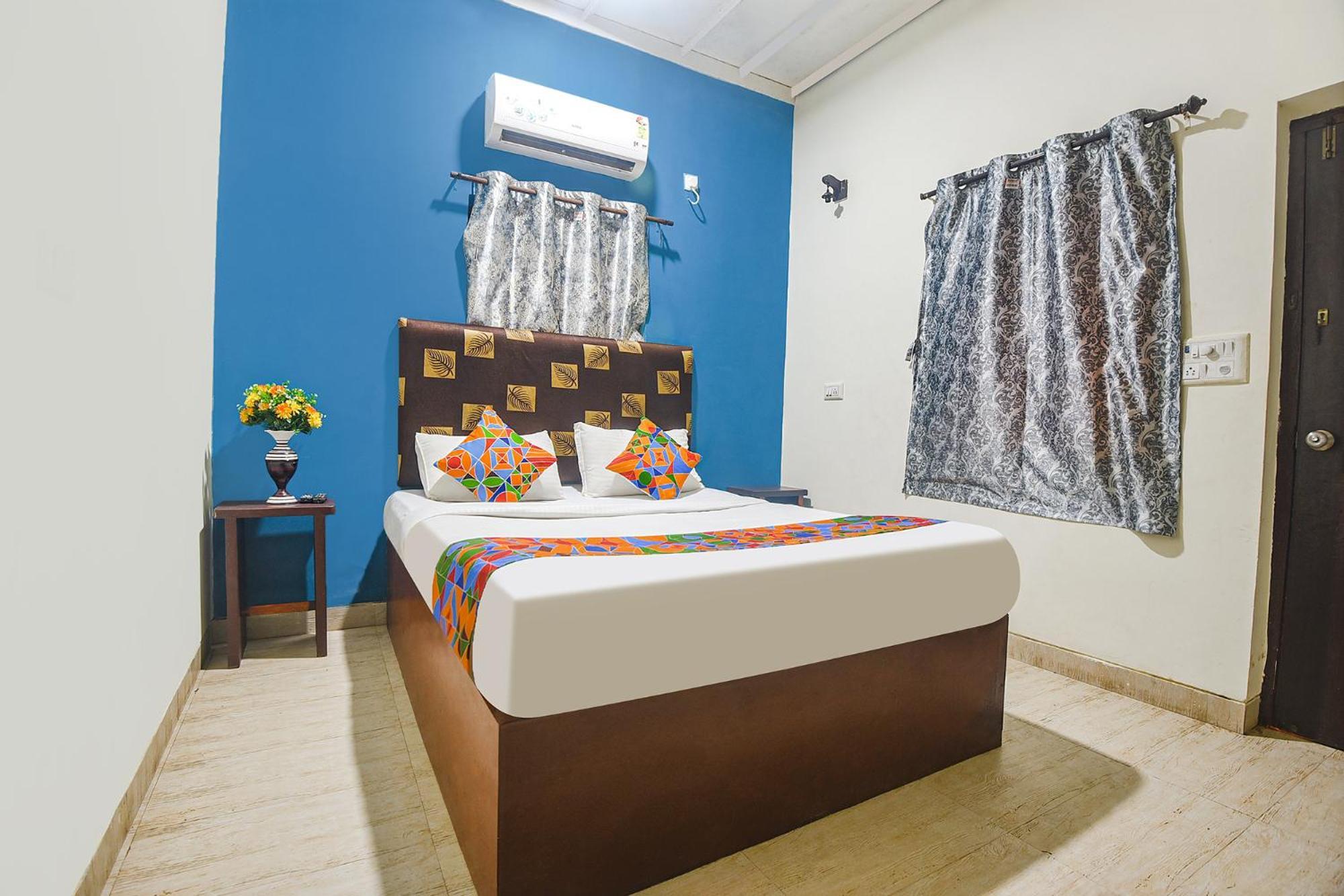 Fabhotel Dolphin Resort باغا المظهر الخارجي الصورة