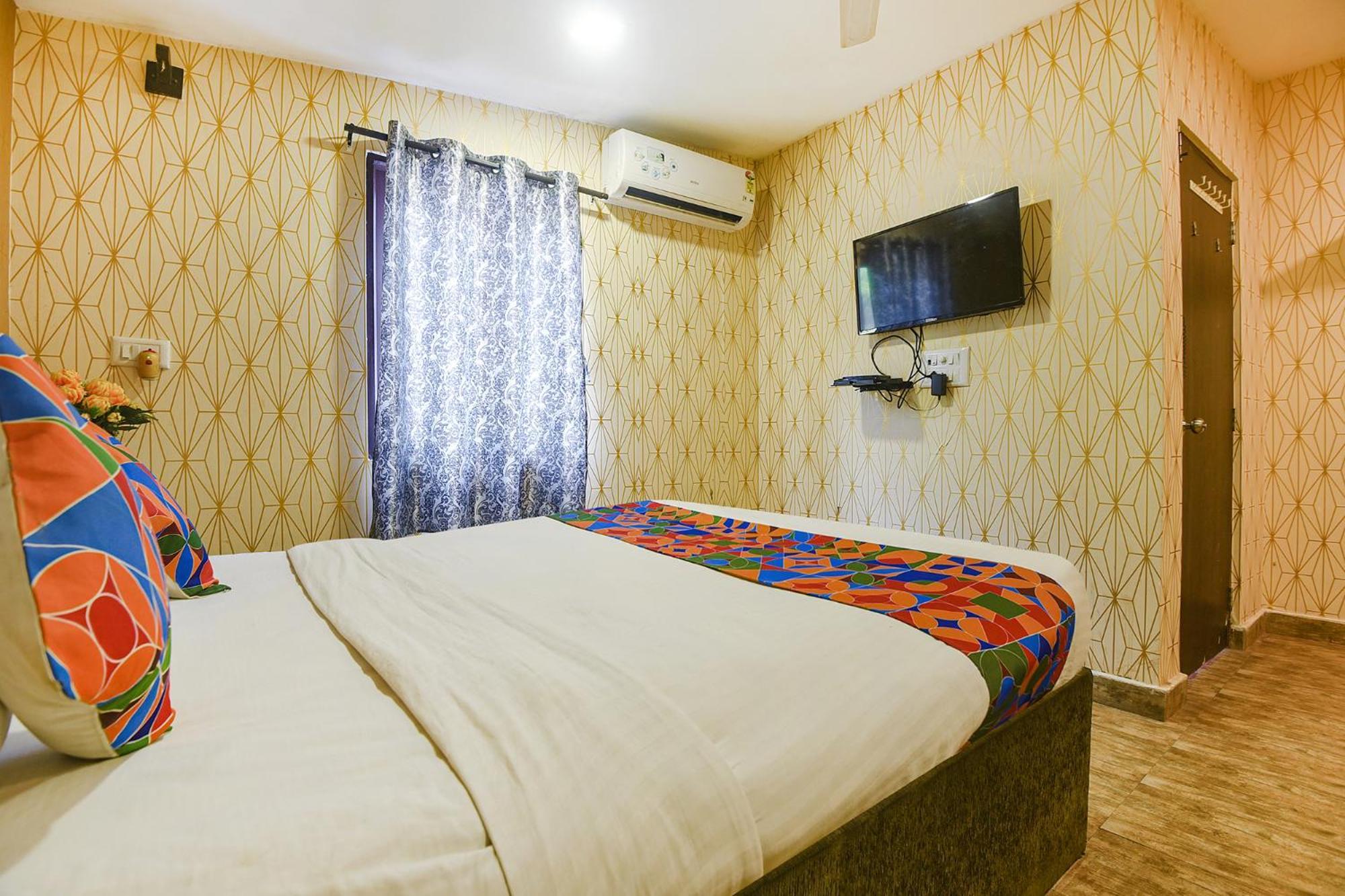 Fabhotel Dolphin Resort باغا المظهر الخارجي الصورة