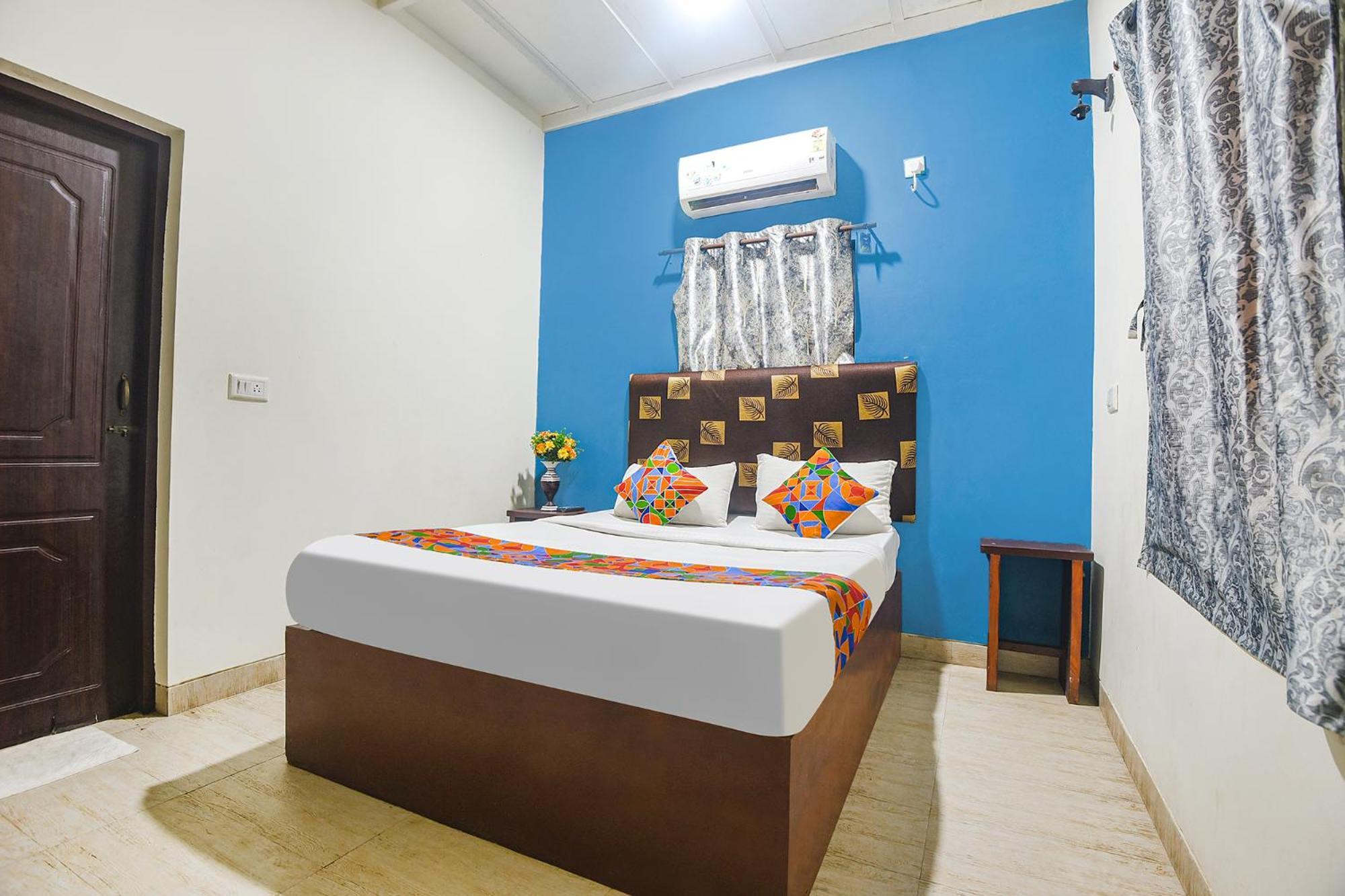 Fabhotel Dolphin Resort باغا المظهر الخارجي الصورة